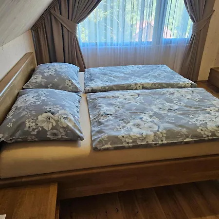 Paja Chalet *